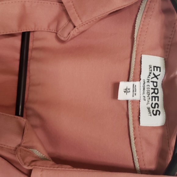 Button Down Top - Picture 2 of 3